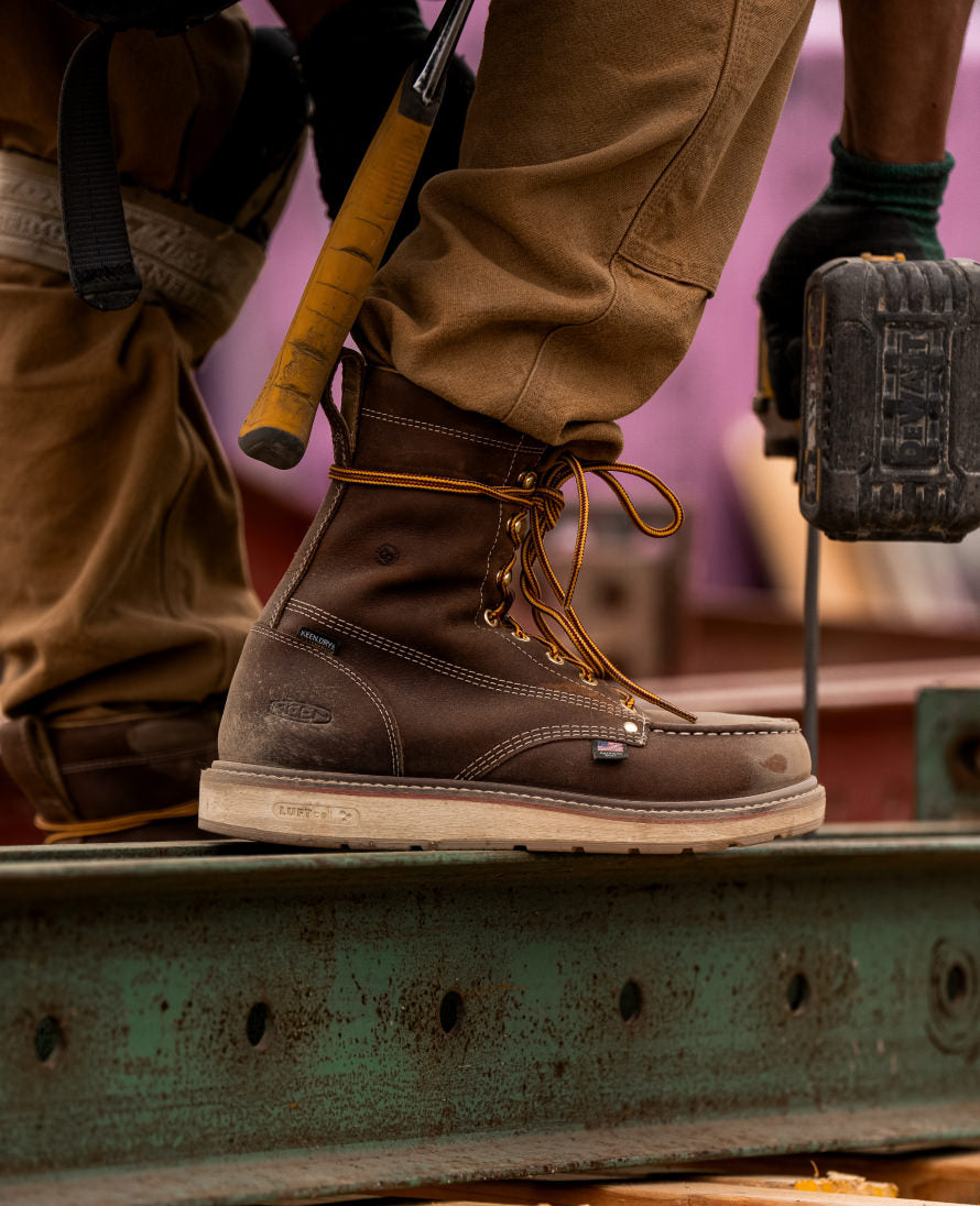 Men's Liberty 8\" Waterproof Boot (Carbon Toe) | Chestnut/Gum