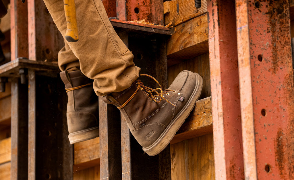 Men's Liberty 8\" Waterproof Boot (Carbon Toe) | Chestnut/Gum
