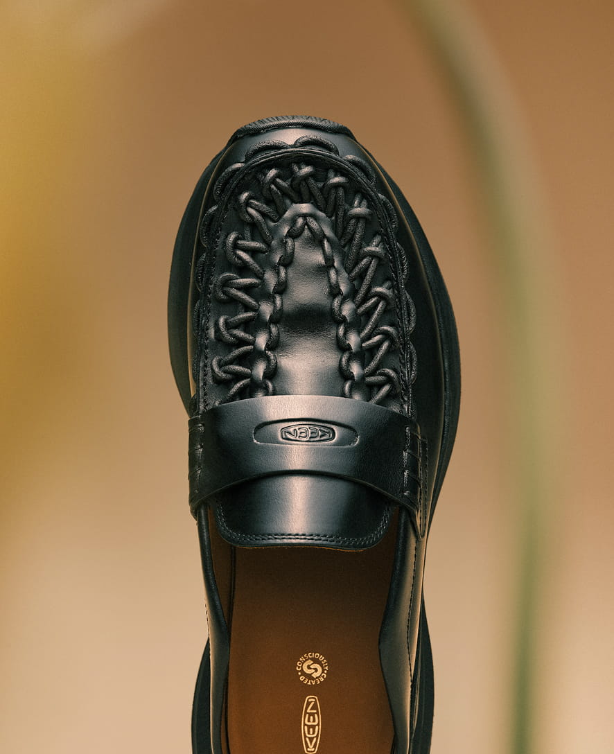 All Gender UNEEK Mule WK | Black