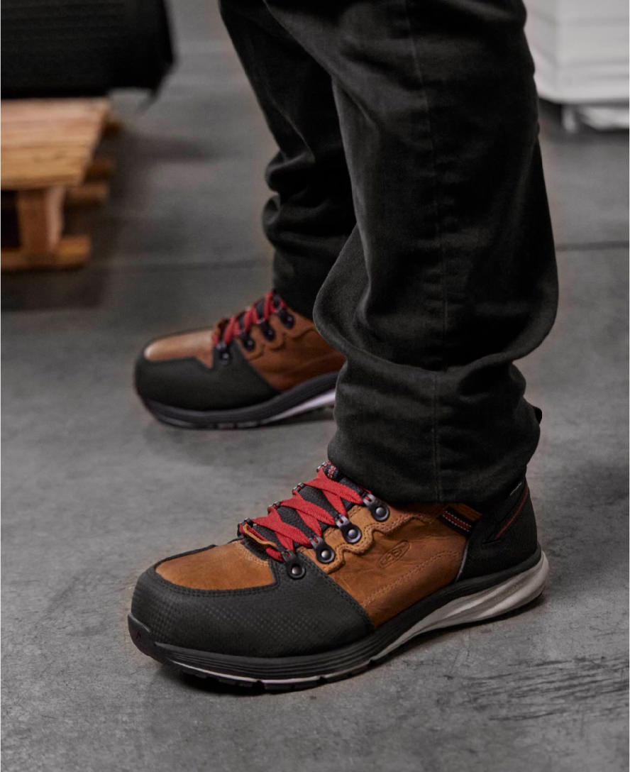 Men's Red Hook Waterproof Boot (Carbon Toe) | Tobacco/Black